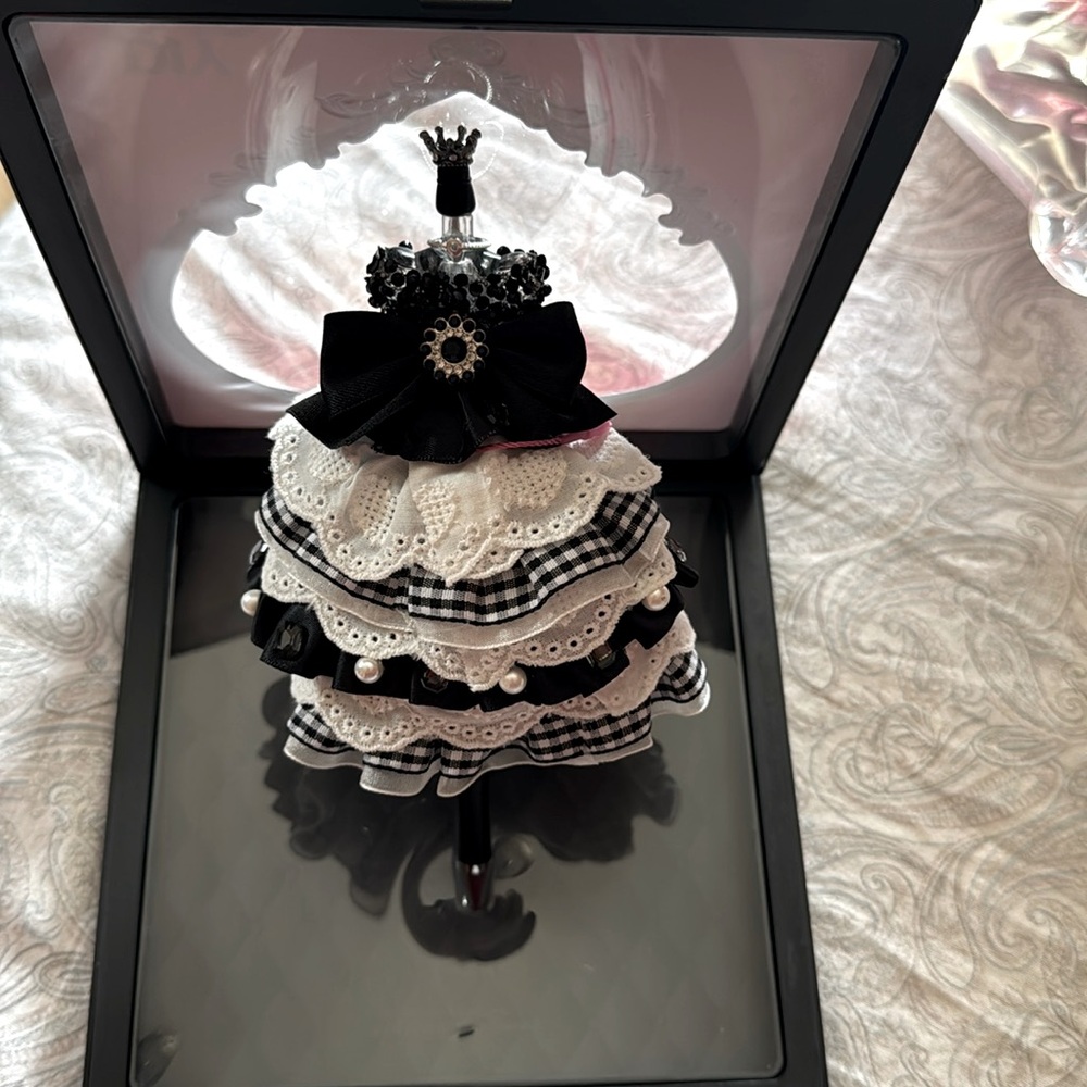 DIY dress 👗 pen 🖊️